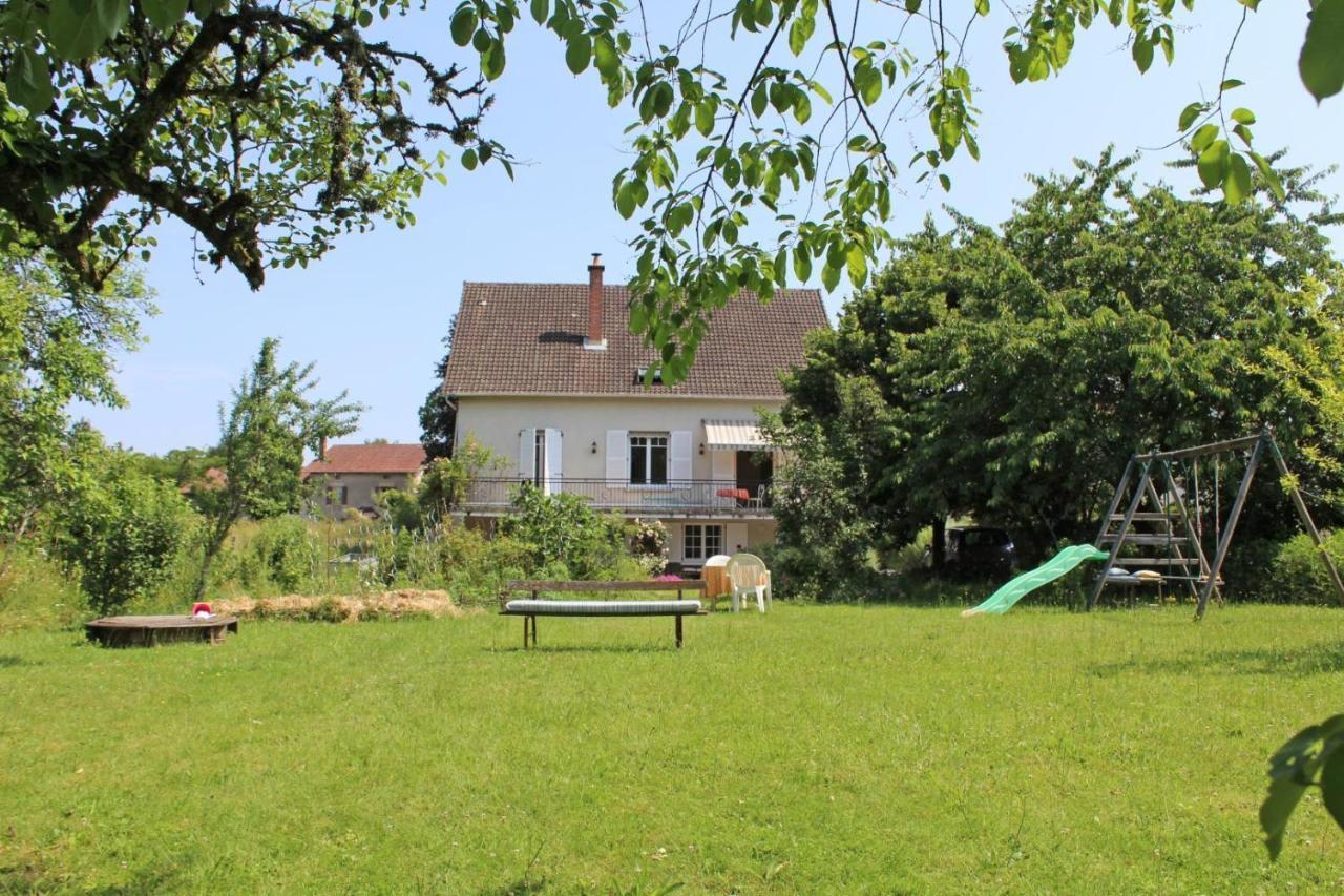 Les Vieux Fourneaux Bed & Breakfast Nantiat Екстериор снимка