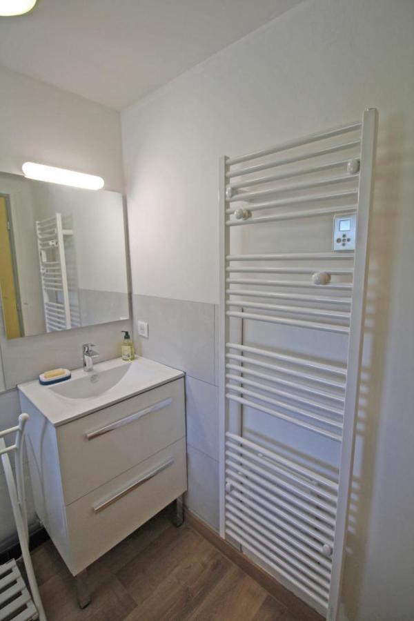 Les Vieux Fourneaux Bed & Breakfast Nantiat Екстериор снимка